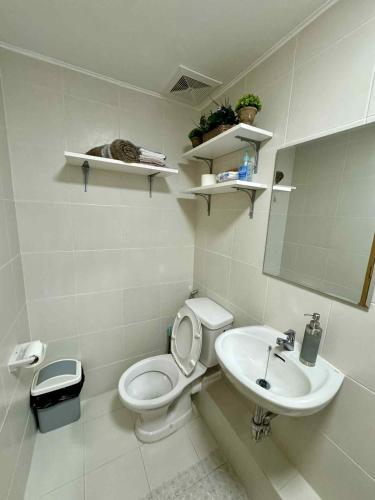 oceanfront condo in dumaguete city perfect getaway