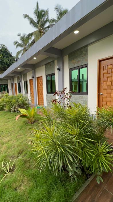 lalies inn