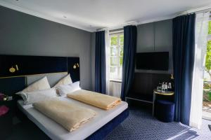 Hotel Am Schloss Biebrich,Budenheim>>Biebrich,3 star