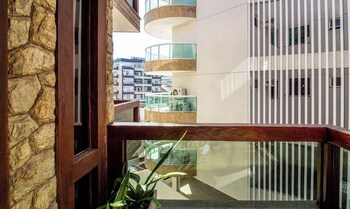 beautiful apt w suite 300m from forte beach bfc301