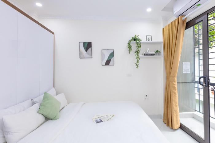 hera west lake apartment