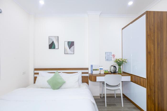 hera west lake apartment
