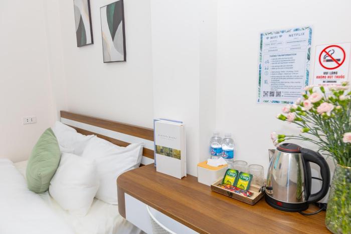 hera west lake apartment