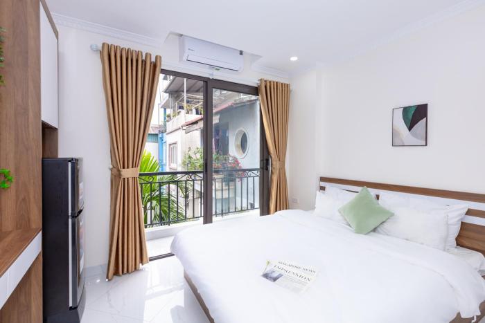 hera west lake apartment