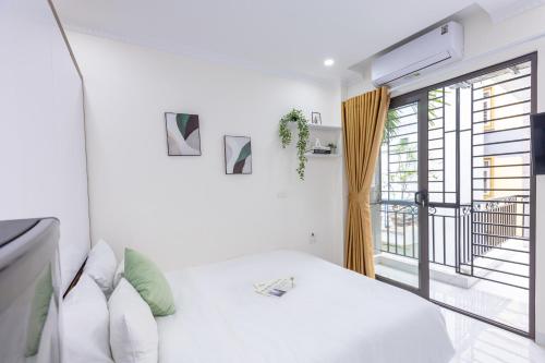 hera west lake apartment