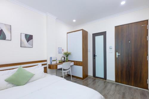 hera west lake apartment