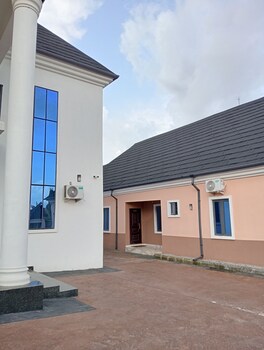 akure