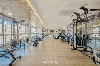 apartments in a building with a pool 800m from the beach in salvador edf