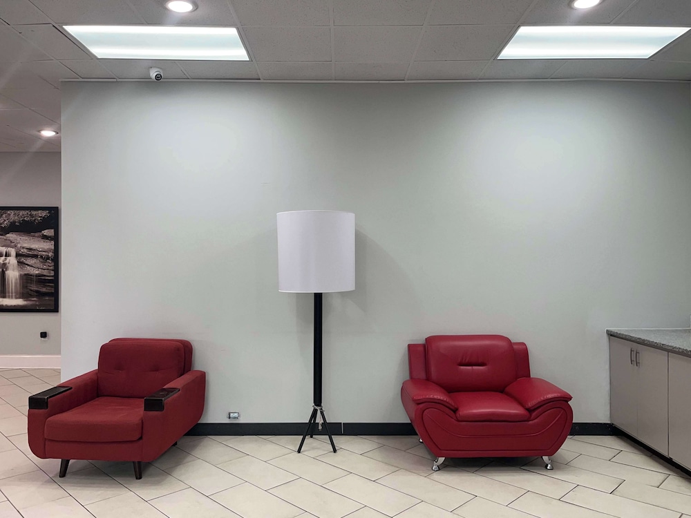 studio 6 west columbia sc airport