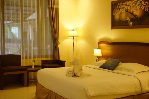 tripletree ken hotel