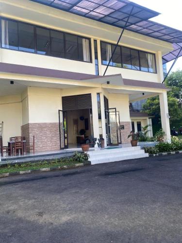tripletree ken hotel