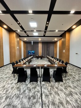 prime umy hotel convention and dormitory
