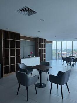 Prime Umy Hotel Convention & Dormitory,,2 star