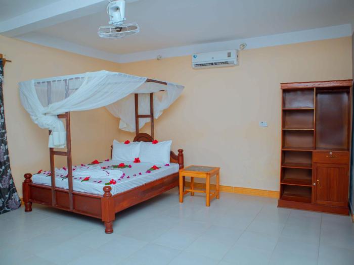 tumaini bungalows