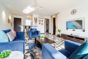 camelia by da alohas luxe 2 bhk suite
