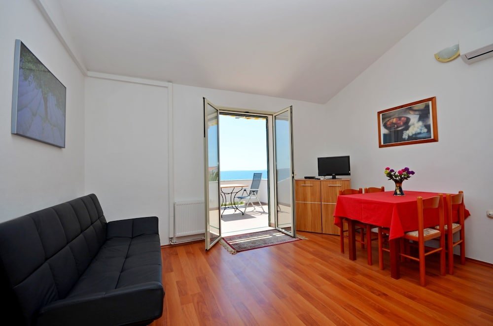 apartments daniela della