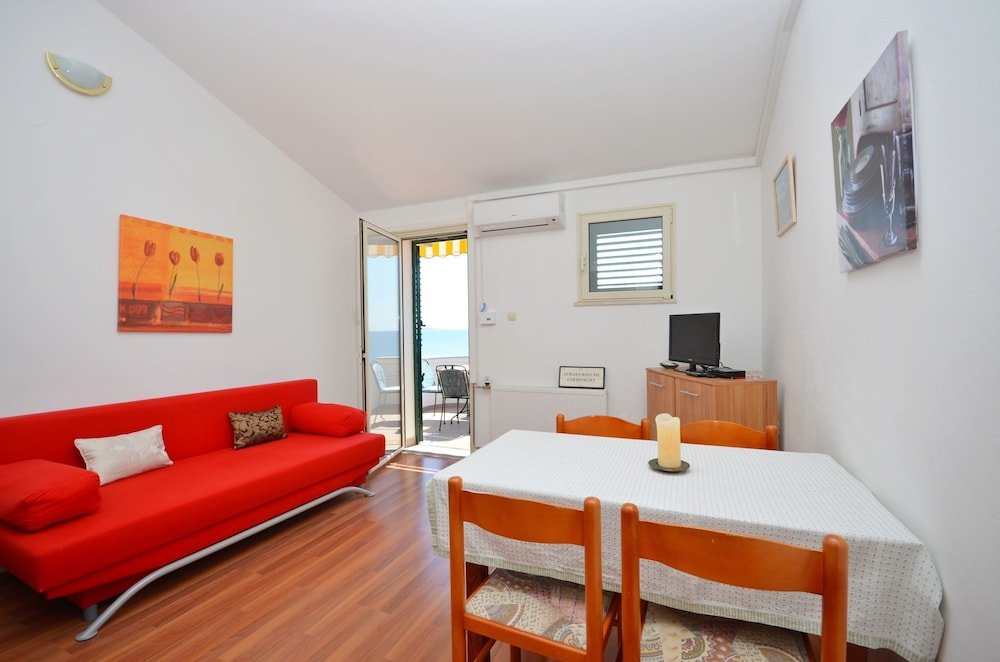 apartments daniela della