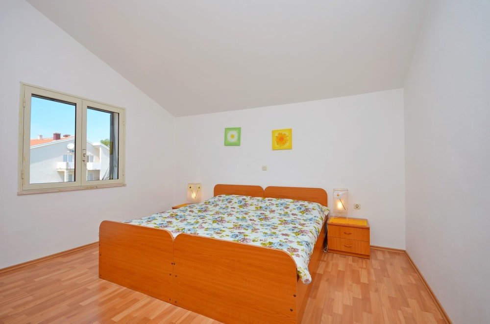 apartments daniela della
