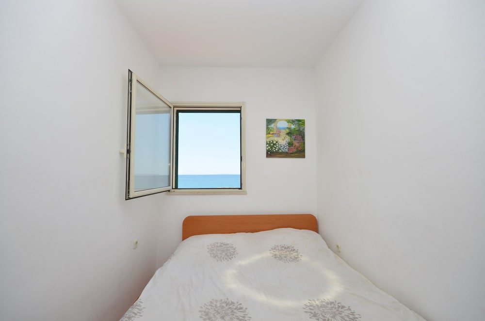 apartments daniela della