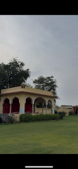 kushal niwas