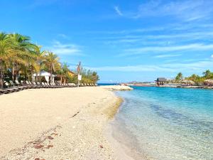 The Royal Sea Aquarium Resort,Steenrijk>>Curacao,4 star