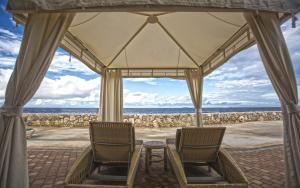 the royal sea aquarium resort