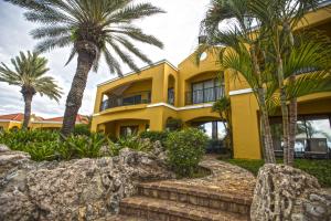 the royal sea aquarium resort