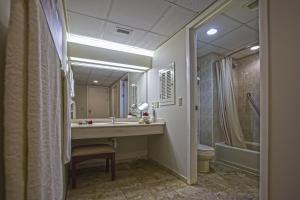 the royal sea aquarium resort