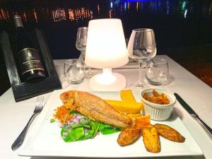 the royal sea aquarium resort