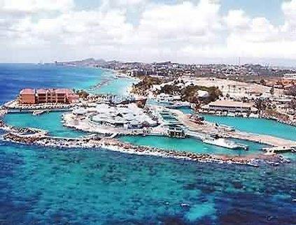 the royal sea aquarium resort