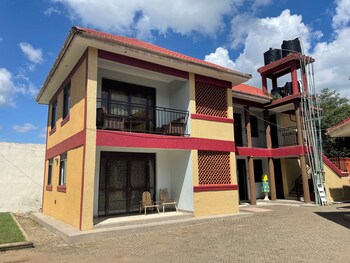 Missions Cafe & Guesthouse,,3 star