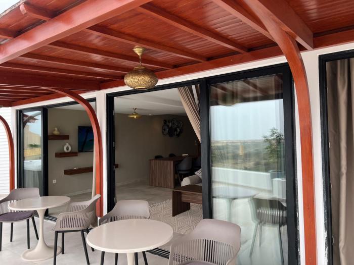 cruiser mogador hospitality