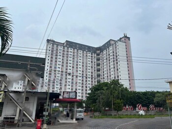 best deal 2br at dian regency apartment