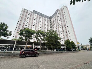 best deal 2br at dian regency apartment