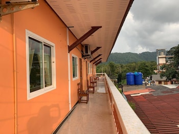 Grand House,Saladan>>Ko Lanta,3 star