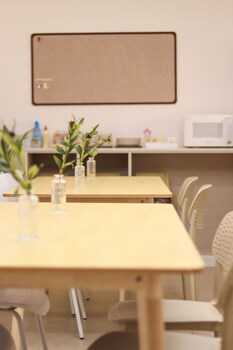 travel light hostel gyeongju