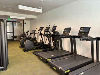 Modern Boutique Living In Culver City,,5 star