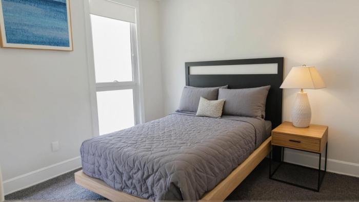 modern boutique living in culver city