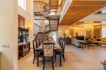 elivaas prive the royce daisy ultra luxe 4 bhk villa