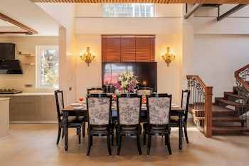 elivaas prive the royce daisy ultra luxe 4 bhk villa