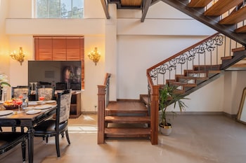 elivaas prive the royce daisy ultra luxe 4 bhk villa