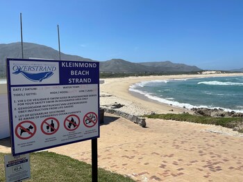footprints in kleinmond