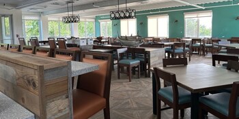 flamingo adventures lodge