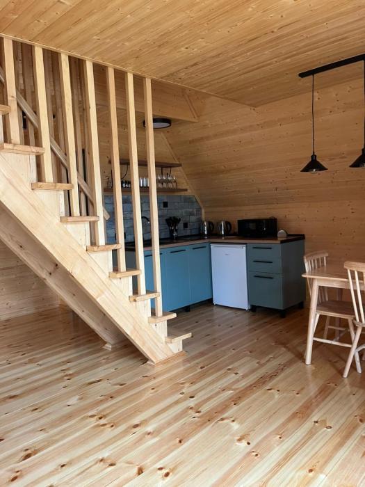 mestia pov luxury cabins