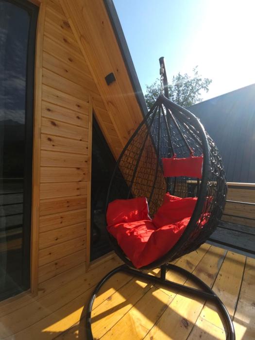 mestia pov luxury cabins