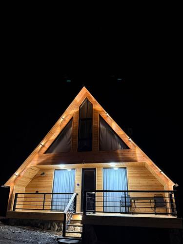 mestia pov luxury cabins