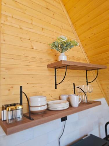 mestia pov luxury cabins