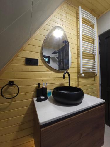 mestia pov luxury cabins