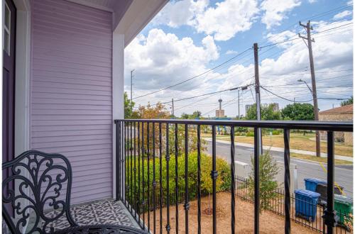 stylish stay with unforgettable downtown views