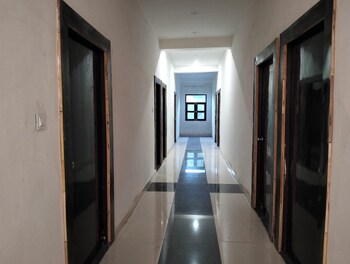 Sahab Green Resort,,2 star